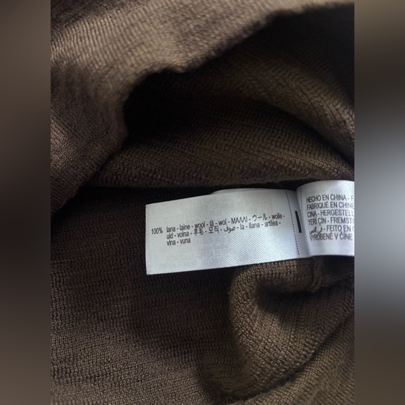 Zara 100% Wool Vest - Picture 3 of 5